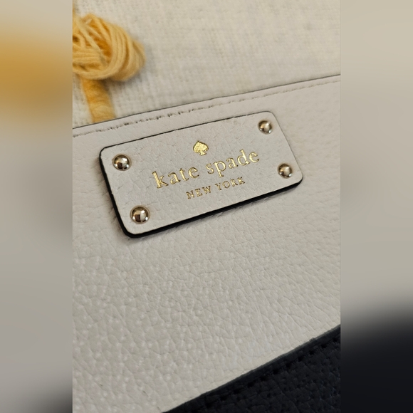 Kate Spade Black and White Wallet - Picture 3 of 12
